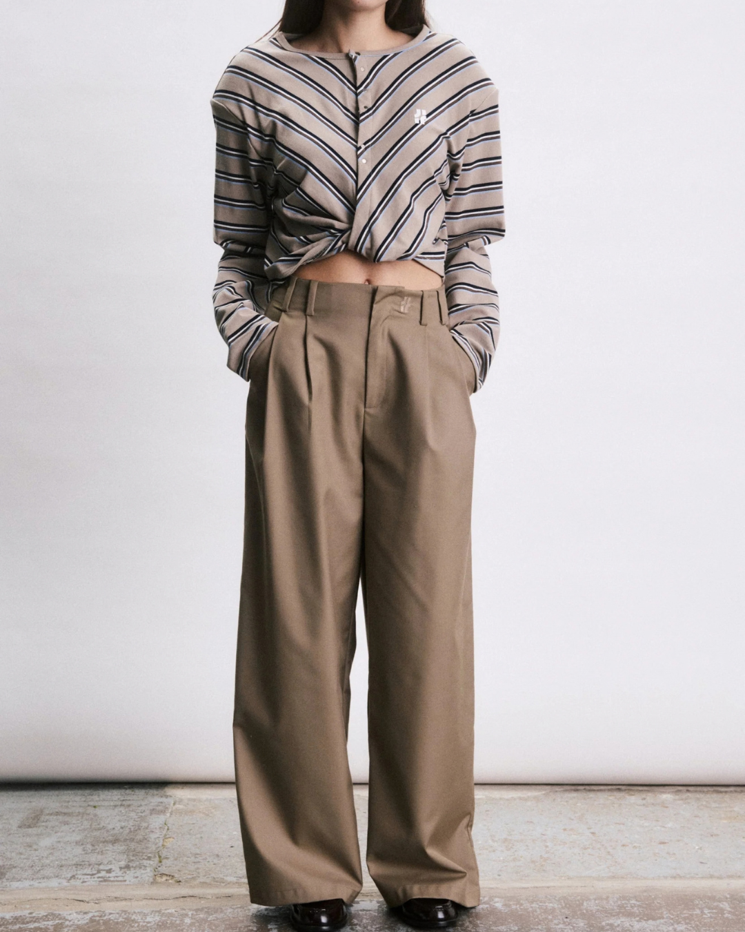 Pantalon Mark beige femme taille haute coupe large